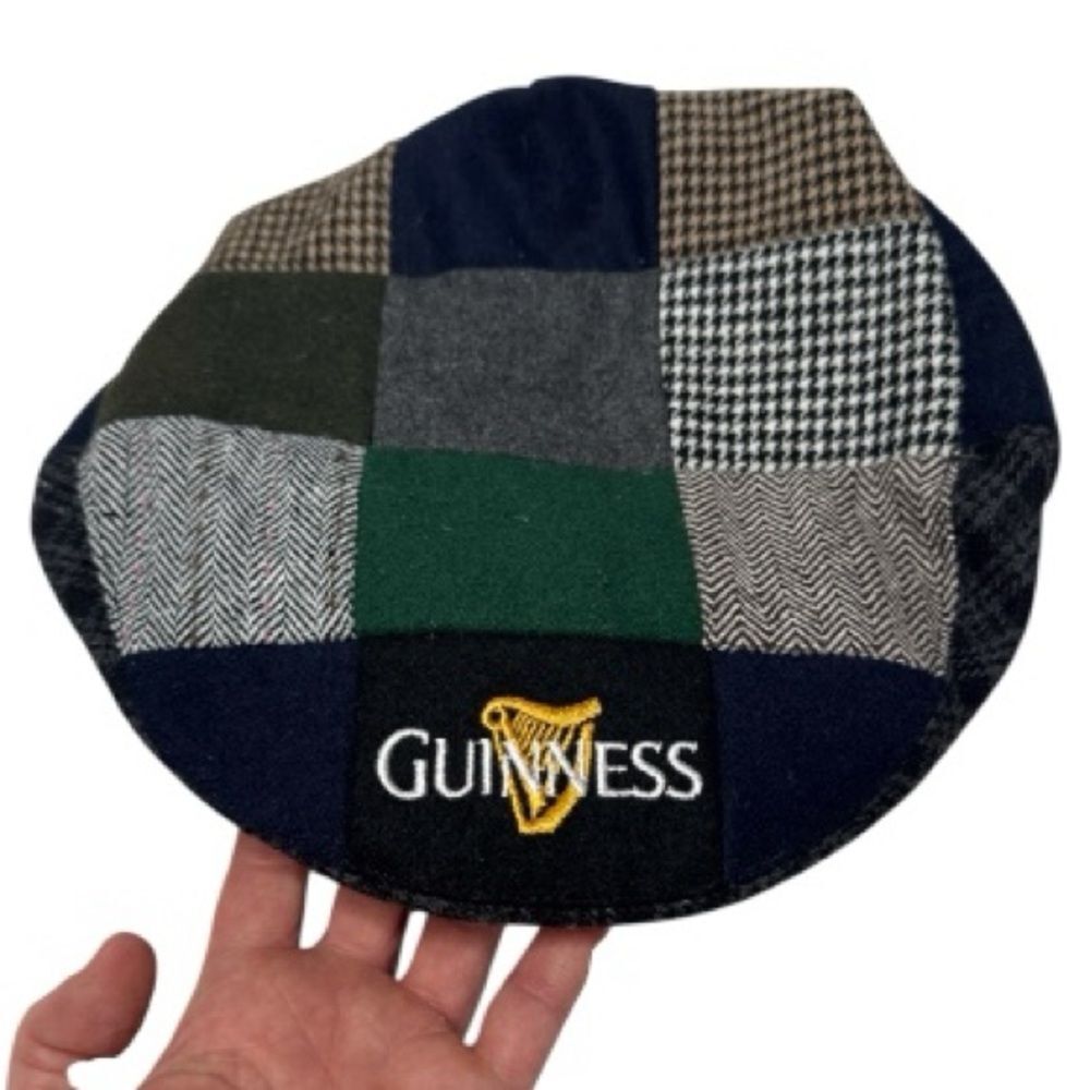 Guinness Multicolor Patchwork Tweed Flat Cap. Size M (59 cm). - Picture 2 of 9